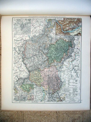 Universal-Atlas, Dr. A. Berg (ca.&nbsp;1906)
24. Hessen-Darmstadt / Hesse-Darmstadt