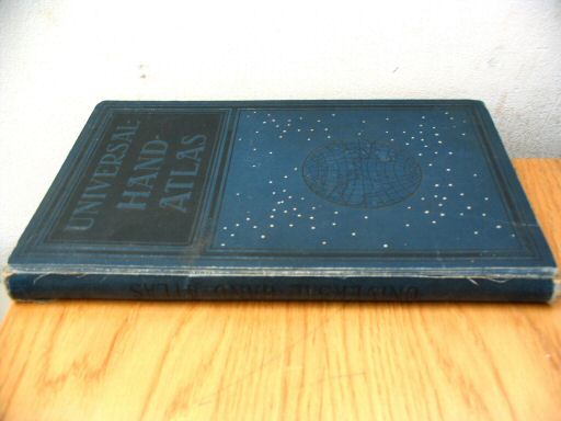 Universal-Hand-Atlas, Dr. A. Berg (ca.&nbsp;1906)
Band / Binding