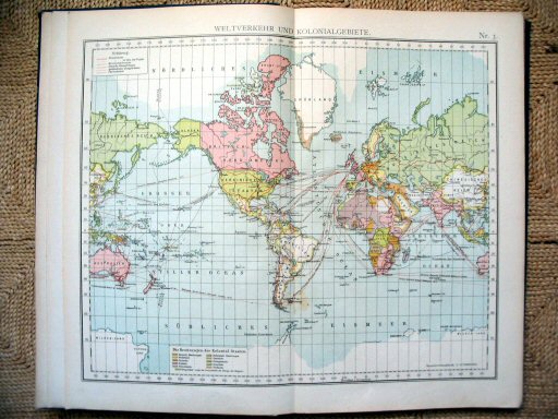 Universal-Hand-Atlas, Dr. A. Berg (ca.&nbsp;1906)
3. Verkeer en koloniën / Communications, colonies