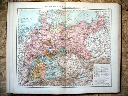 Universal-Hand-Atlas, Dr. A. Berg (ca.&nbsp;1906)
5. Duitsland, staatkundig / Germany, political