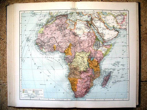 Universal-Atlas, Dr. A. Berg (ca.&nbsp;1906)
37. Afrika / Africa