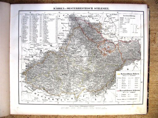 Sohr-Berghaus Hand-Atlas 1847
Moravië, Oostenrijks Silezië (kaart 11)
Moravia, Austrian Silesia (sheet 11)