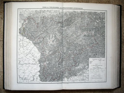 Sohr-Berghaus Hand-Atlas 1883 (100)
38. Tirol / Tyrol