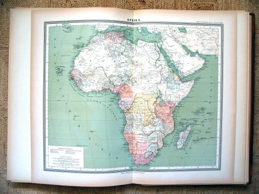 Sohr-Berghaus Hand-Atlas 1895 (100)
81. Afrika / Africa