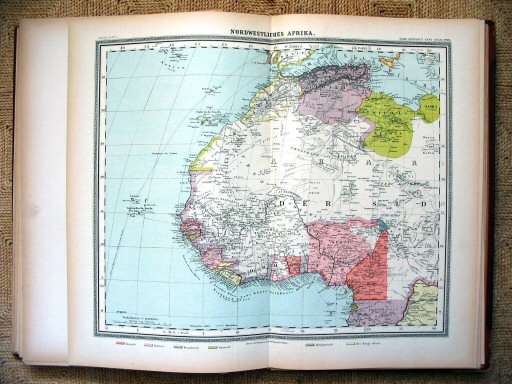 Sohr-Berghaus Hand-Atlas 1895 (100)
82. Afrika (NW) / Africa (NW)