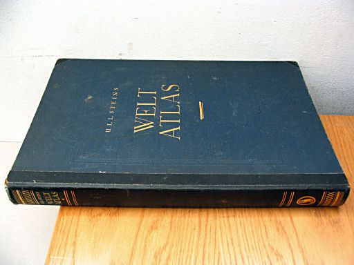 Ullsteins Weltatlas (1923)
Band / Binding