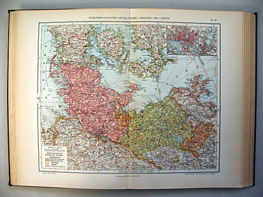 Ullsteins Weltatlas (1923)
10. Schleswig-Holstein, Mecklenburg, Hamburg und Lübeck
Sleeswijk-Holstein, Mecklenburg, Hamburg en Lübeck
Schleswig-Holstein, Mecklenburg, Hamburg and Lübeck