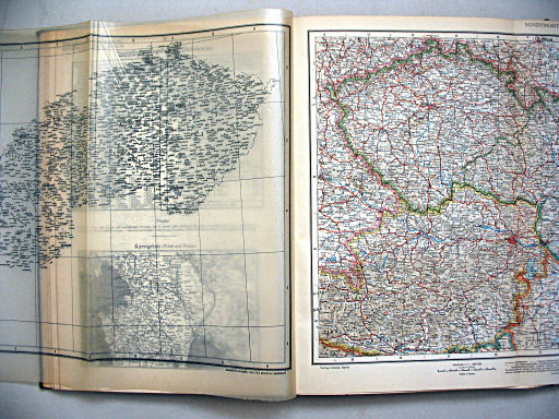 Ullsteins Weltatlas (1923)
18c. Sonderkarte der Tschechoslowakischen Republik (ohne Deckblatt)
Tsjechoslowakije (zonder transparant)
Czechoslovakia (without transparent sheet)