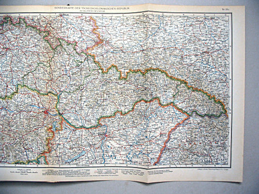 Ullsteins Weltatlas (1923)
18c. Sonderkarte der Tschechoslowakischen Republik (ohne Deckblatt)
Tsjechoslowakije (zonder transparant)
Czechoslovakia (without transparent sheet)