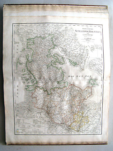 Allgemeiner Hand-Atlas der ganzen Erde (1855)
38. Die Herzogthümer Schleswig, Holstein und Lauenburg