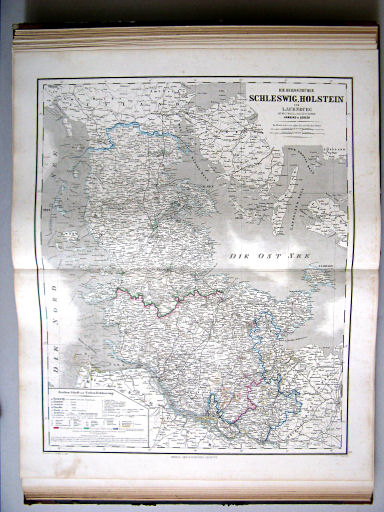 Hand-Atlas des Himmels und der Erde (1873)
17. Die Herzogthümer Schleswig, Holstein und Lauenburg mit den freien und Hansestädten Hamburg & Lübeck