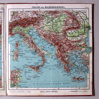Haack, Kleiner deutscher Schüler-Atlas [1906/12]
14. Italien und Balkanhalbinsel
