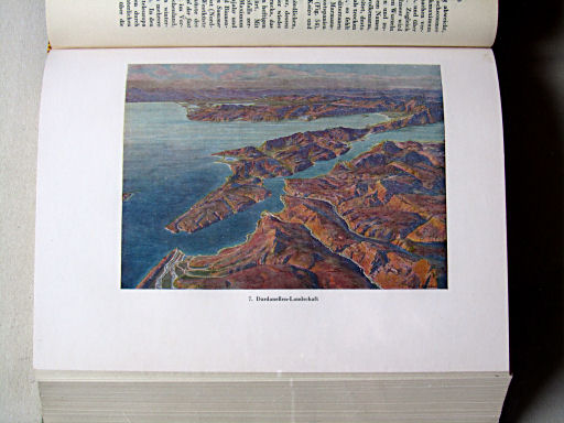 Länderkunde, Handbuch zum Stieler (1926)
7. Dardanellen-Landschaft