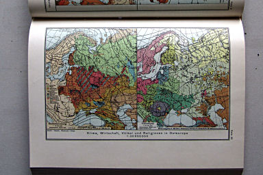 Länderkunde, Handbuch zum Stieler (1926)
22. Klima, Wirtschaft, Völker und Religionen in Osteuropa