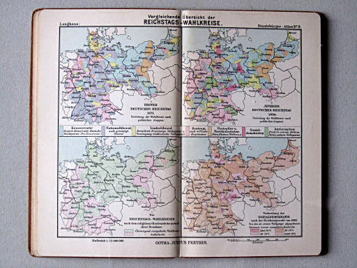 Perthes' Staatsbürger-Atlas (1896)
8. Vergleichende Übersicht der Reichstags-Wahlkreise