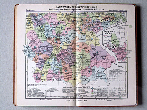 Perthes' Staatsbürger-Atlas (1896)
23. Landwehr-Bezirkseinteilung, Ausbildungs- u. Erziehungswesen, technische Anstalten (Süden)