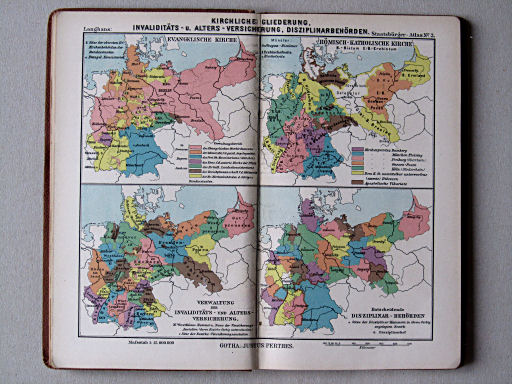 Perthes' Staatsbürger-Atlas (1904)
3. Kirchliche Gliederung, Invaliditäts- und Alters-Versicherung, Disziplinarbehörden