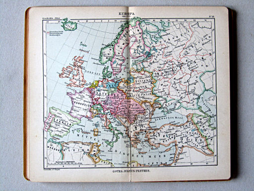 Justus Perthes' Geschichts-Atlas (1898)
10. Europa um 1721
