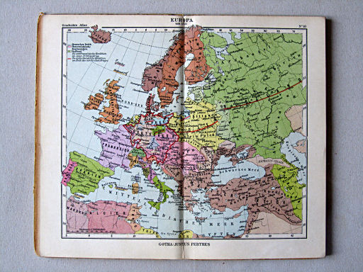 Justus Perthes Geschichtsatlas (1927/43?)
10. Europa um 1721