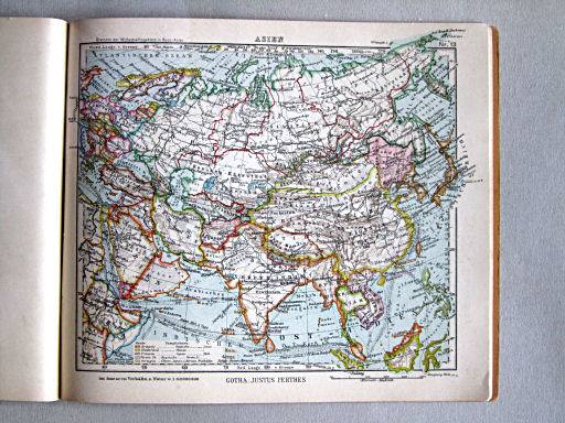 Kleiner Handatlas der ganzen Welt (ca. 1934)
13. Asien