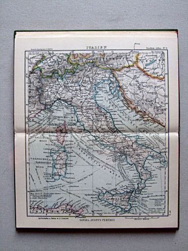 Perthes Taschenatlas der ganzen Welt (1936)
9. Italien