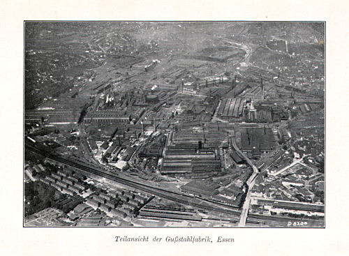 Taschenatlas der ganzen Welt
Krupp (1931)
Teilansicht der Gußstahlfabrik, Essen
