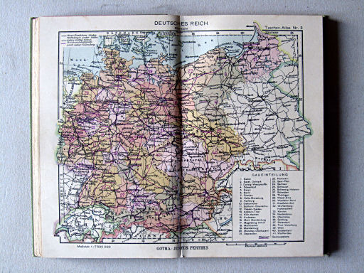 Perthes Taschenatlas der ganzen Welt (1940)
3. Deutsches Reich, Übersicht