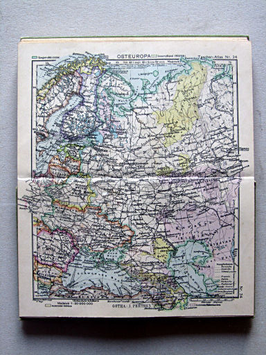 Perthes Taschenatlas der ganzen Welt (1940)
34. Osteuropa