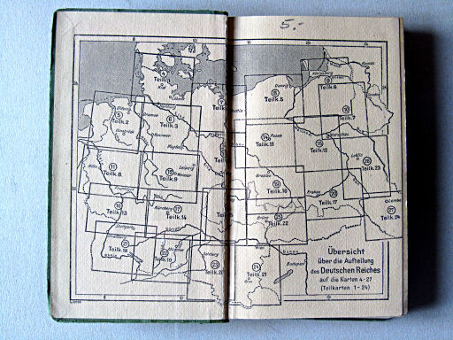 Perthes Taschenatlas der ganzen Welt (1942)
Schutblad voorin / Front endpaper