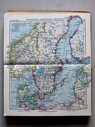 Perthes Taschenatlas der ganzen Welt (1942)
34. Schweden, Norwegen, Dänemark