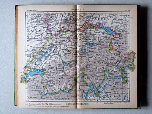 Perthes Taschenatlas der ganzen Welt (1944)
28. Schweiz