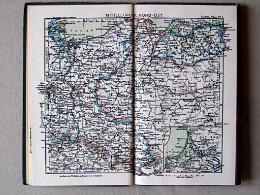 Taschenatlas der ganzen Welt (1949)
5. Mitteleuropa Nord-Ost