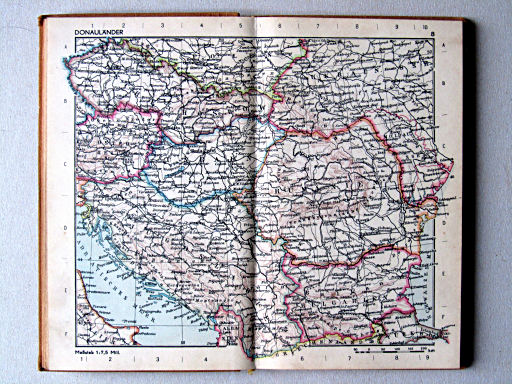 Taschenatlas der ganzen Welt (1952)
8. Donauländer