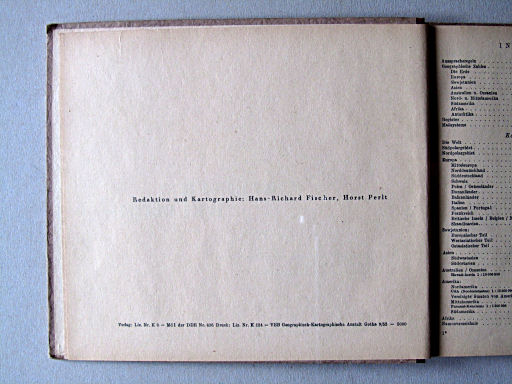 Kleiner Weltatlas (1953)
Achterkant titelpagina / Verso of title page
