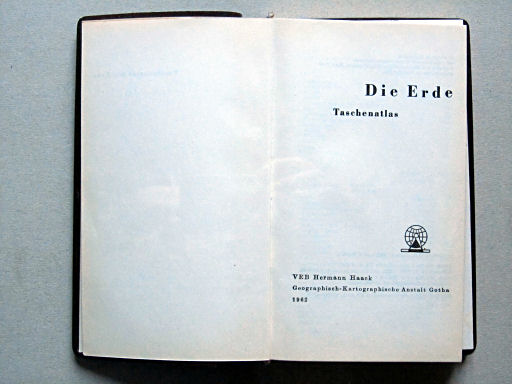 Die Erde Taschenatlas (1962)
Titelpagina / Title page