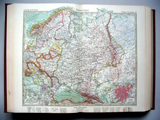 Stielers Hand-Atlas, 10. Aufl. (1925)
42. Osteuropa
Oost-Europa / Eastern Europe
(?,? / XII 23)