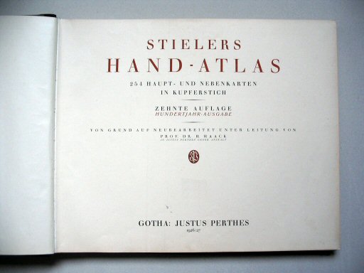 Stielers Hand-Atlas, 10. Aufl. (1926/27)
Titelpagina (ongevouwen kaarten)
Title page (unfolded maps)