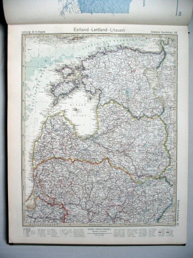 Stielers Hand-Atlas, 10. Aufl. (1926/27)
43. Estland - Lettland - Litauen
Estland - Letland - Litouwen / Esthonia - Latvia - Lithuania
(1927,4 / IV 22)