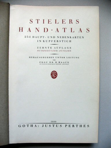 Stielers Hand-Atlas, 10. Aufl. (1939)
Titelpagina (gevouwen kaarten)
Title page (folded maps)
