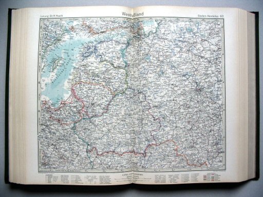 Stielers Hand-Atlas, 10. Aufl. (1939)
60. Westrußland
West-Rusland / West Russia
(1939,10 / V 35)