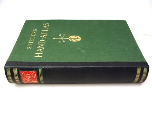 Stielers Hand-Atlas, 10. Aufl. (1942)
Groene band, kunstleer / Green binding, leatherette