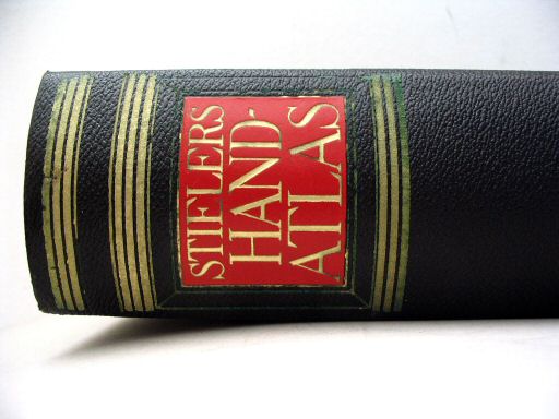 Stielers Hand-Atlas, 10. Aufl. (1942)
Groene band, kunstleer / Green binding, leatherette