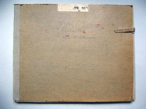 Stielers Hand-Atlas, 10. Aufl. (1945)
Map met ongevouwen kaarten
Portfolio with unfolded maps