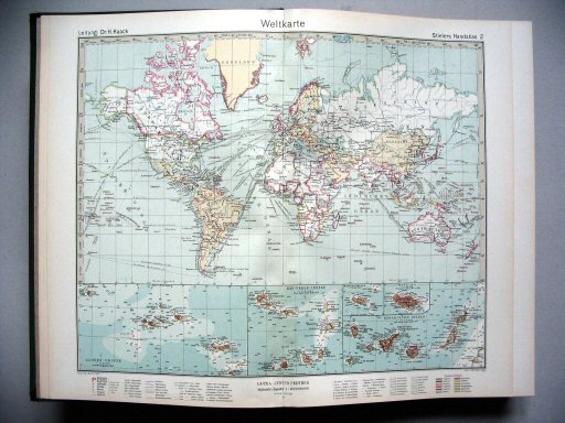Stielers Hand-Atlas, 1945
2. Weltkarte
Wereldkaart / Map of the World
(1940,9 / III 32)