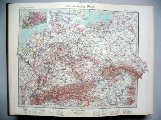 Stielers Hand-Atlas, 1945
6. Großdeutsches Reich
Duitsland / Germany
(1944,13 / III 42)