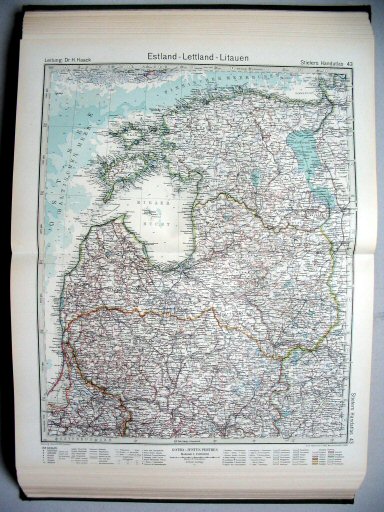 Stielers Hand-Atlas, 1945
43. Estland - Lettland - Litauen
Estland - Letland - Litouwen / Esthonia - Latvia - Lithuania
(1944,11 / --)