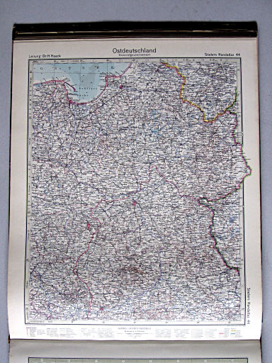 Stielers Hand-Atlas (1942)
44. Ostdeutschland (Generalgouvernement)
