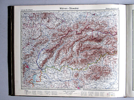 Stielers Hand-Atlas (1942)
47. Mähren - Slowakei