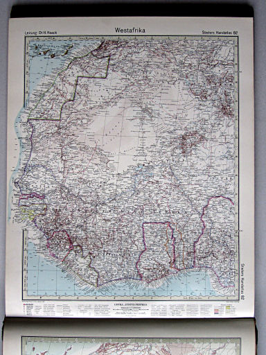 Stielers Hand-Atlas (1942)
82. Westafrika