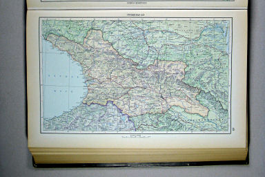 Атлас Мира / Atlas Mira (1954)
49. Грузинская ССР, политико-административная карта